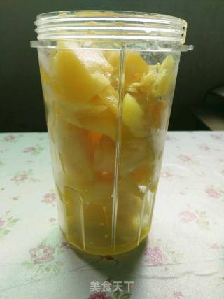 菠萝果汁软糖的做法步骤：1