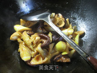 香菇烧雷笋的做法步骤：11