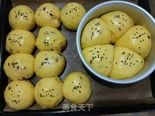 淡奶油南瓜餐包的做法步骤：8