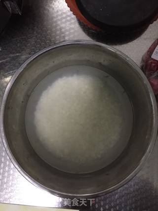 南瓜粥的做法步骤：1