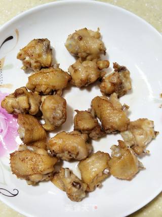 椒盐香辣鸡翅的做法步骤：4