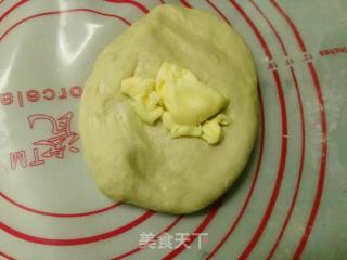 菠萝包的做法步骤：6