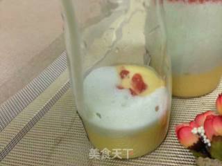彩虹酸奶果汁的做法步骤：3
