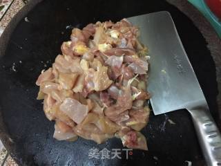 酥脆鸡米花的做法步骤：1
