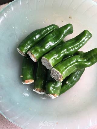肉酿虎皮青椒的做法步骤：7