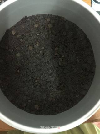 酸奶芒果慕斯的做法步骤：1