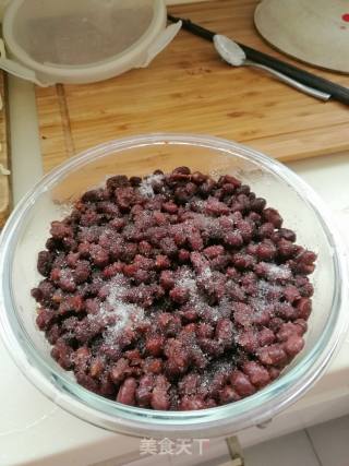淡奶油蜜豆土司的做法步骤：2