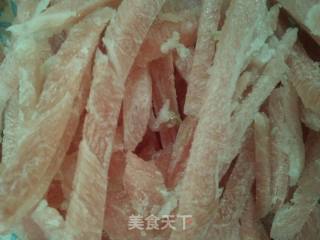 大葱炒肉的做法步骤：2