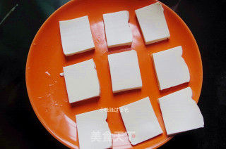照烧豆腐的做法步骤：1