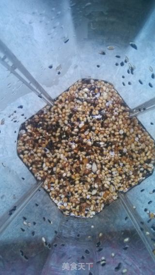 黑芝麻糙米糊的做法步骤：5