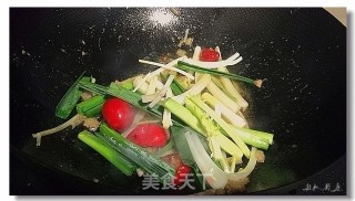 芹菜牛肉丝的做法步骤：8