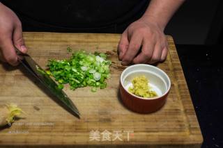 冬日暖胃系列快手菜：药膳鸡煲的做法步骤：8