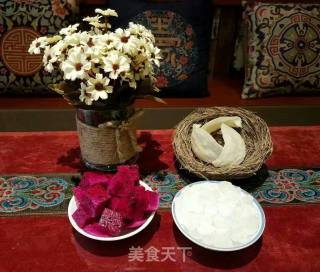 火龙果燕窝的做法步骤：1
