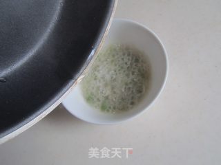 玉米面葱花饼的做法步骤：4