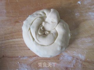 玉米面葱花饼的做法步骤：7