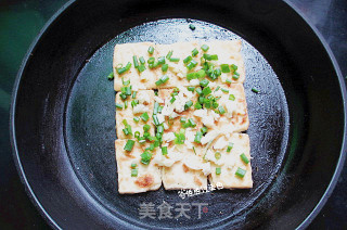 香煎豆腐的做法步骤：6