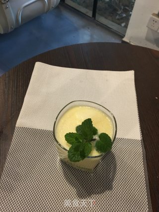 菠萝雪梨汁的做法步骤：4