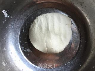 野葱花卷的做法步骤：2
