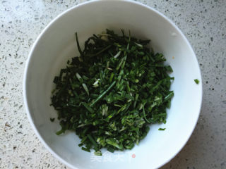 野葱花卷的做法步骤：4