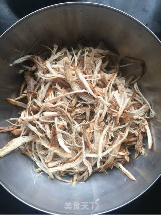 自制猪肉松的做法步骤：7