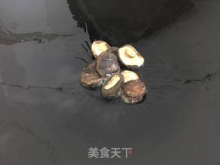 花菇焖芥菜的做法步骤：5