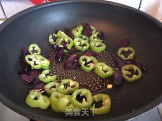 干煎三文鱼配时蔬的做法步骤：9