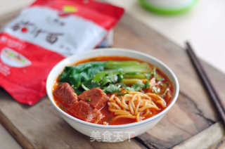 红果家菜谱之茄汁牛肉面的做法步骤：8