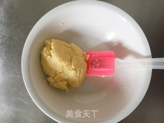 椰蓉面包卷的做法步骤：4