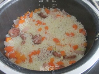 腊肠煲仔饭的做法步骤：8