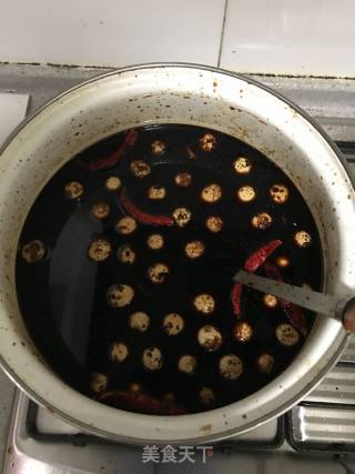 酱油卤蛋的做法步骤：10