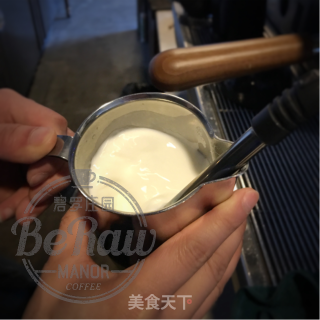 原创 | 属于春天的抹茶拿铁咖啡的做法步骤：3