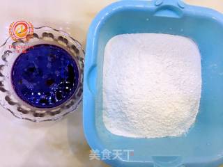 紫甘蓝葱油饼的做法步骤：1