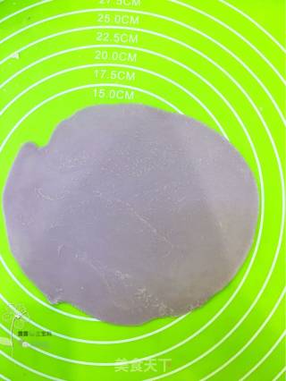 紫甘蓝葱油饼的做法步骤：5