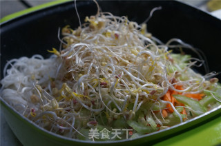 虾菜豆芽炒粉的做法步骤：7