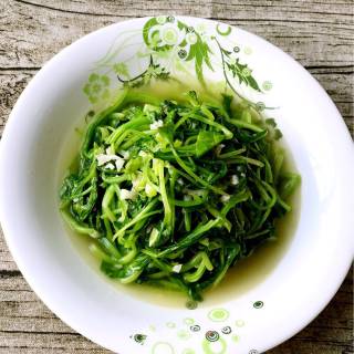 清炒蒜蓉鸡毛菜的做法步骤：7