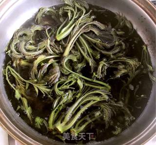 香椿拌豆腐的做法步骤：2