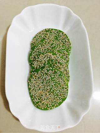 菠菜汁芝麻饼的做法步骤：7
