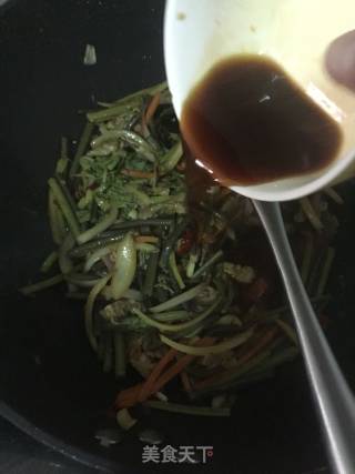 〖周宁〗酸辣蕨菜的做法步骤：9