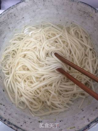 蔬菜拌面的做法步骤：4
