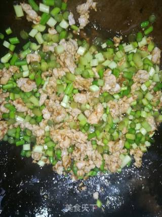 肉末蒜薹的做法步骤：5