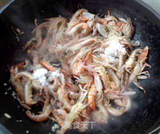 蒜蓉辣酱不嘎嘣虾的做法步骤：4