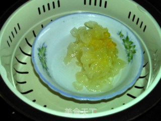 芒果银耳奶饮的做法步骤：3