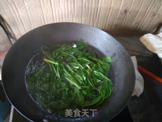 麻酱拌苦苣的做法步骤：2