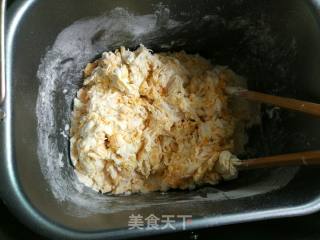 葱香芝士火腿面包的做法步骤：2