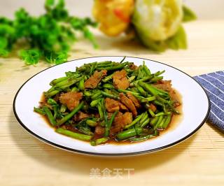 芹菜炒肉片的做法步骤：9