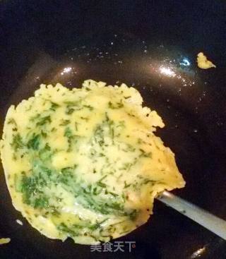 # 春食野菜香 #   蒲公英鸡蛋饼的做法步骤：11