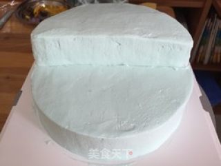 冰雪奇缘场景蛋糕的做法步骤：3