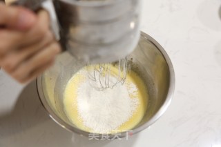 西屋特约：大理石戚风蛋糕的做法步骤：5