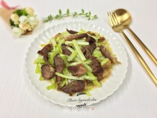韭黄炒肉的做法步骤：7