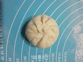 FLUFF棉花糖金沙奶黄包的做法步骤：13
